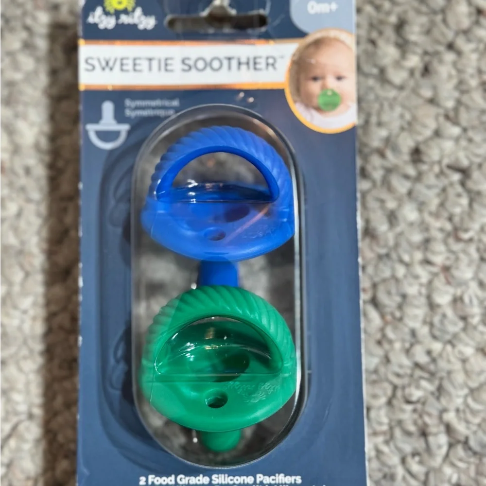 NWT Itzy Ritzy Sweetie Soother Blue and Green Silicone Pacifiers, 0m+